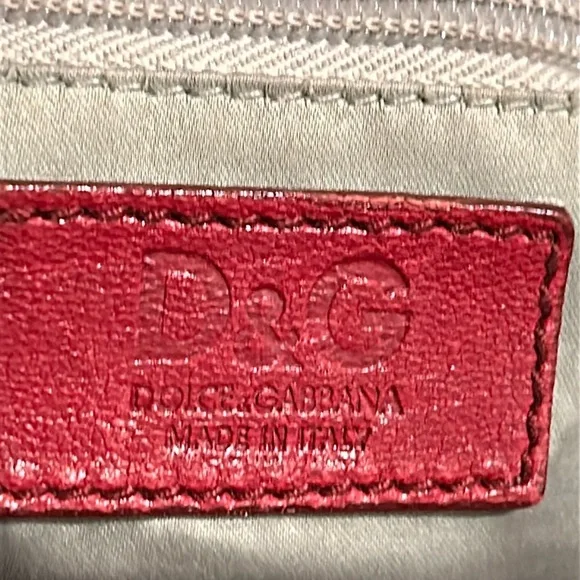 Dolce & Gabbana Lisa Pleated Red Grain Leather Bag With Compact & Dustbag - Picture 12 of 14